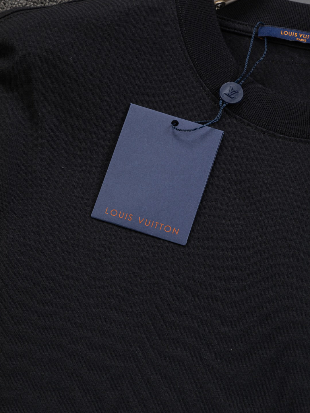 LuxluxHouse Best Quality Clothes T-shirt Louis Vuitton