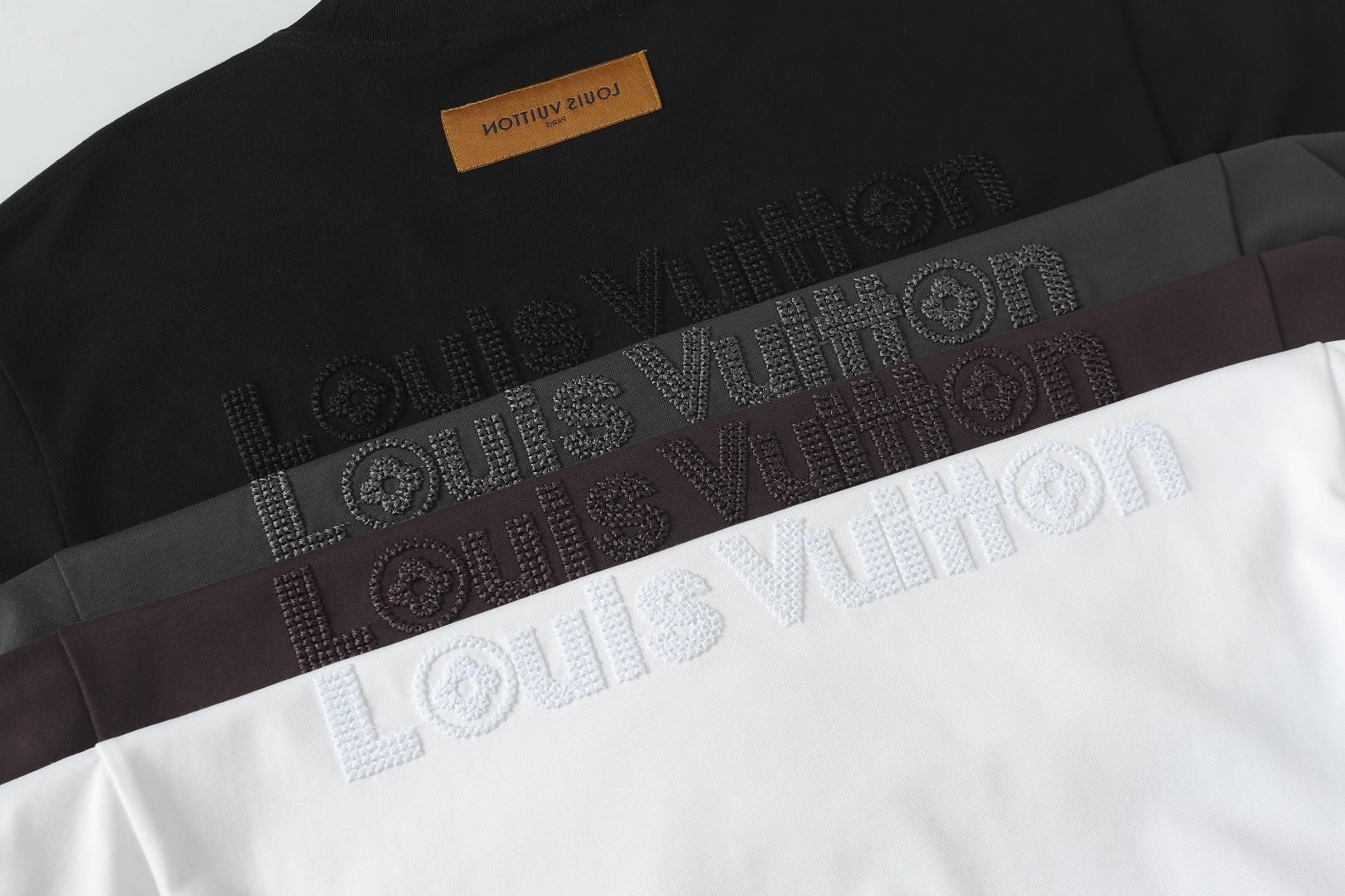 LuxluxHouse Best Quality Clothes T-shirt Louis Vuitton