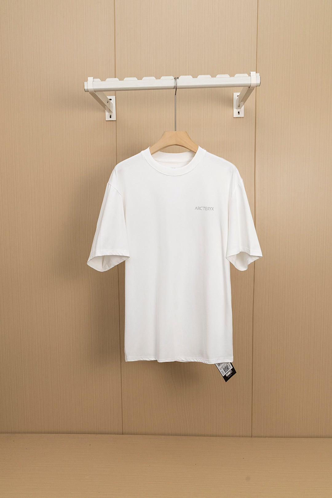 LuxluxHouse Best Quality Clothes T-shirt Arcteryx
