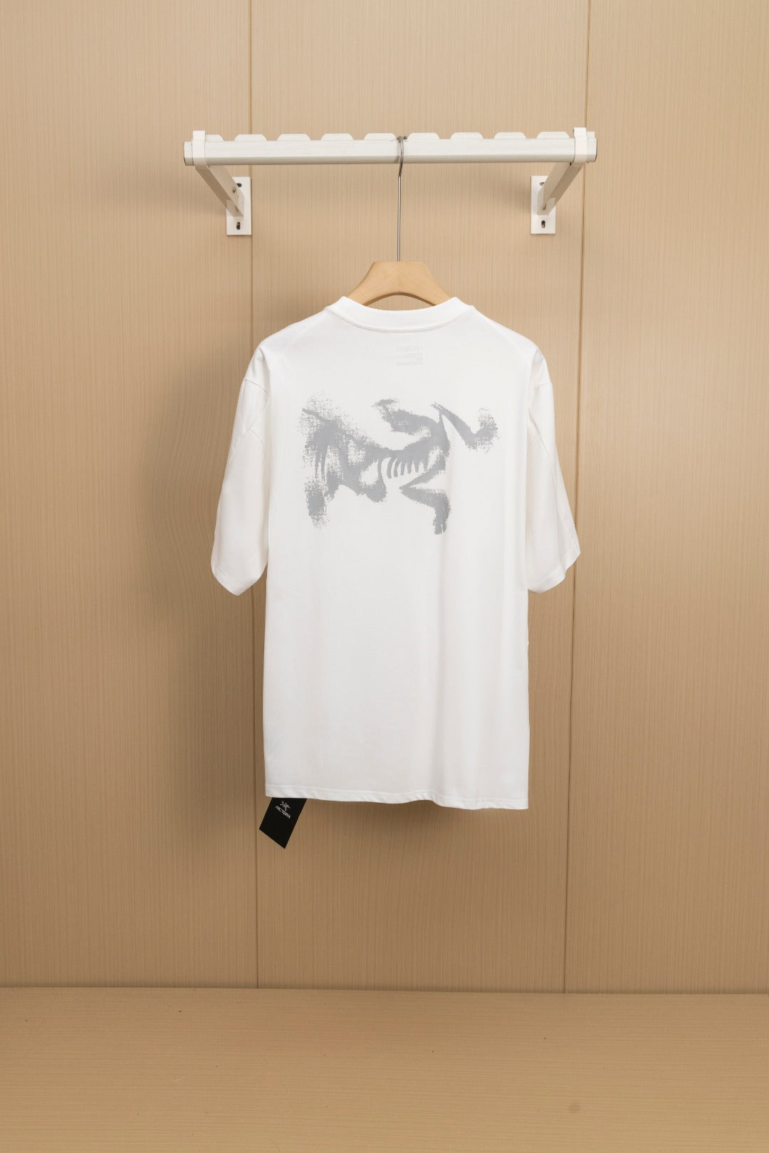 LuxluxHouse Best Quality Clothes T-shirt Arcteryx