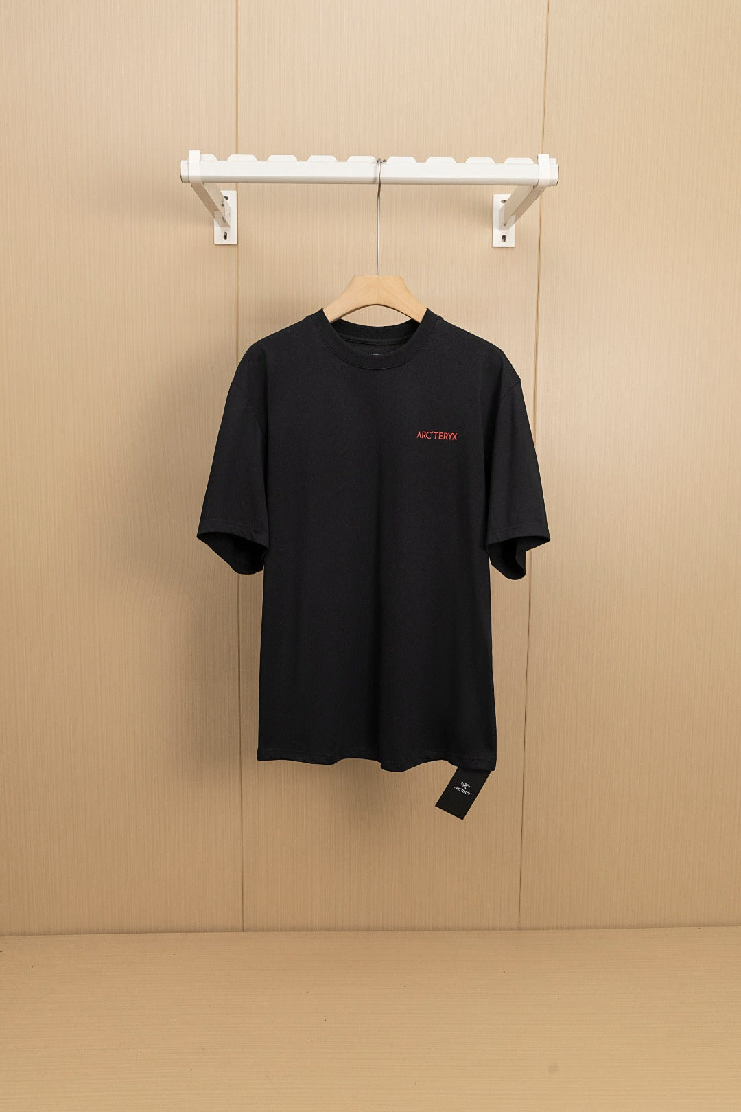 LuxluxHouse Best Quality Clothes T-shirt Arcteryx