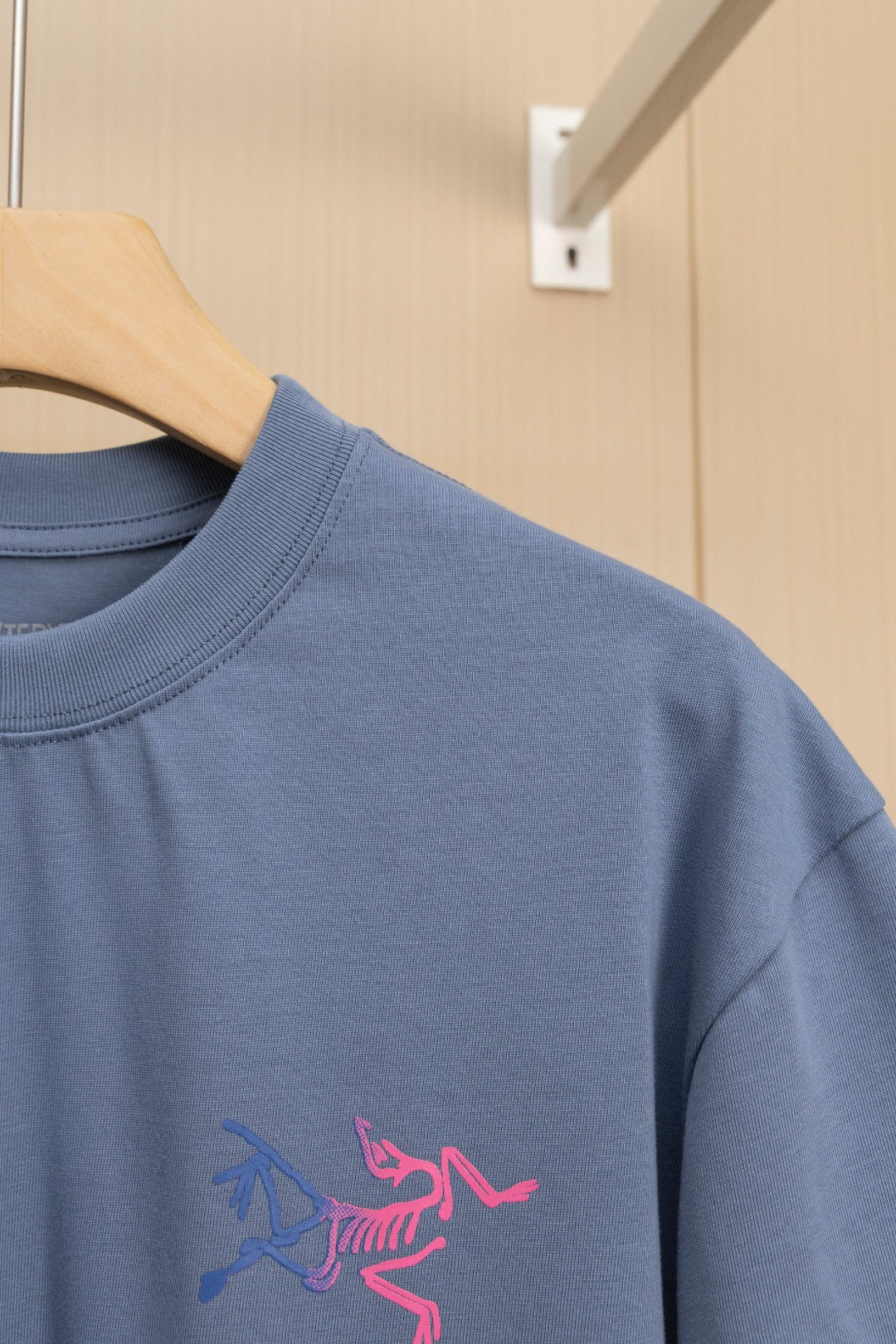 LuxluxHouse Best Quality Clothes T-shirt Arcteryx