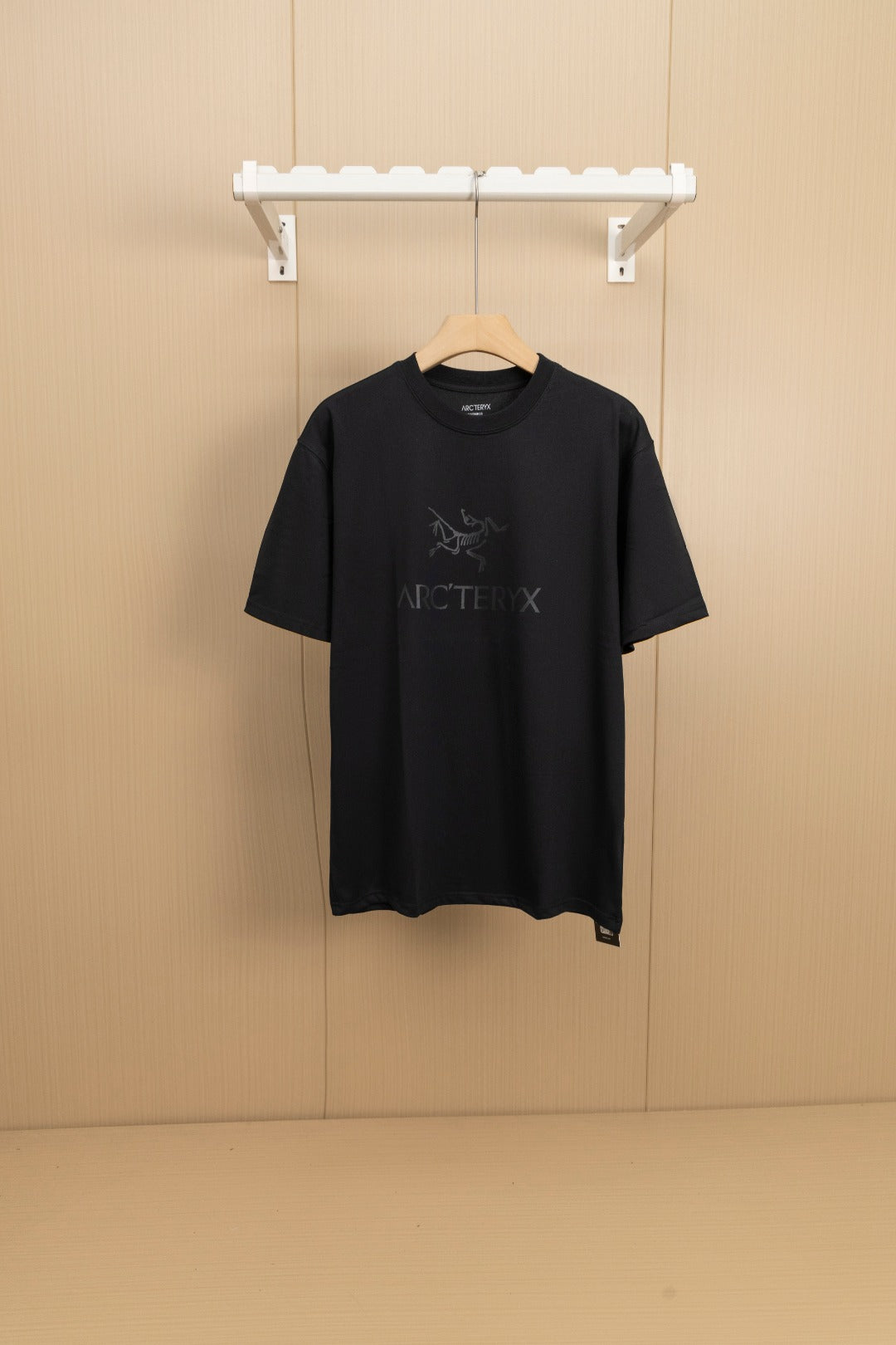 LuxluxHouse Best Quality Clothes T-shirt Arcteryx