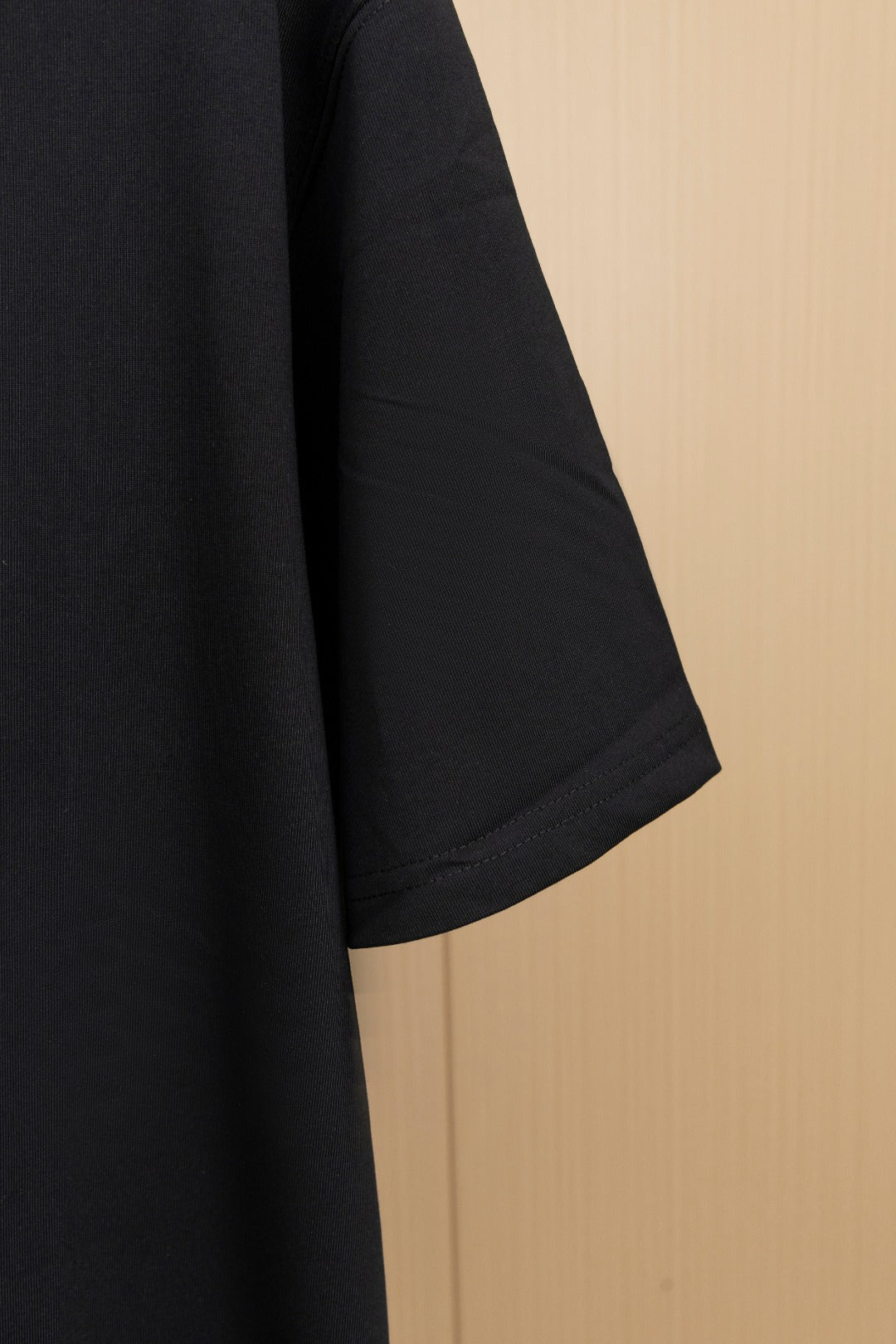 LuxluxHouse Best Quality Clothes T-shirt Arcteryx