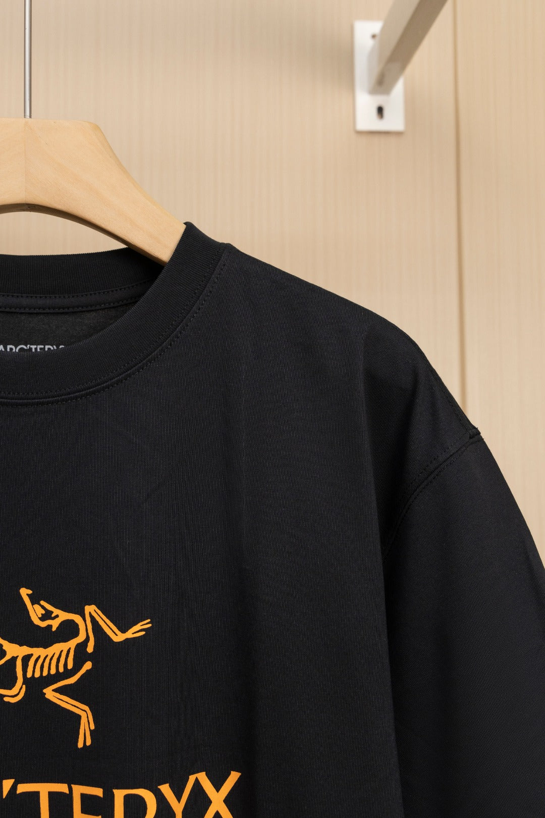 LuxluxHouse Best Quality Clothes T-shirt Arcteryx