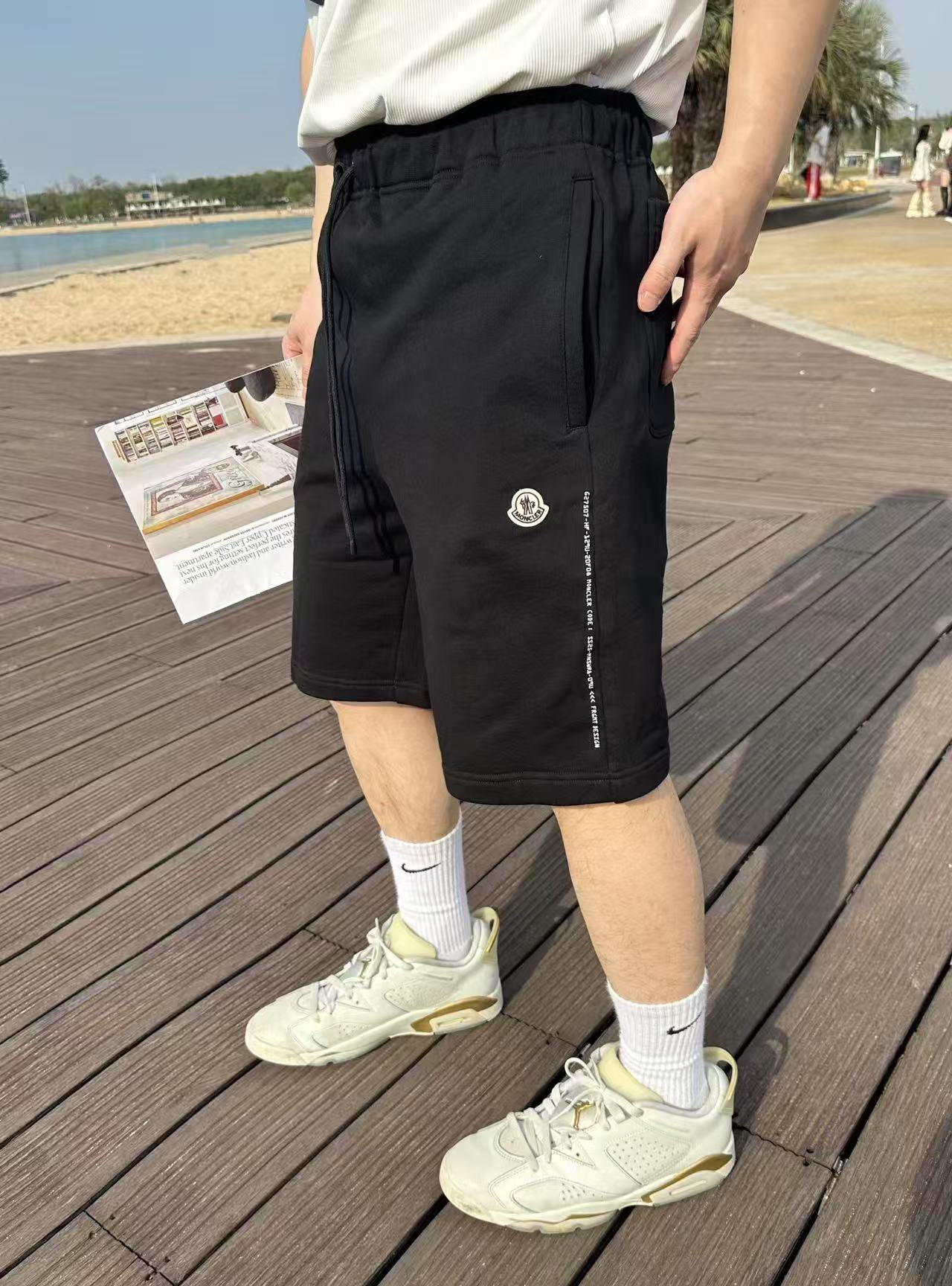 LuxluxHouse Best Quality Clothes Pants Moncler