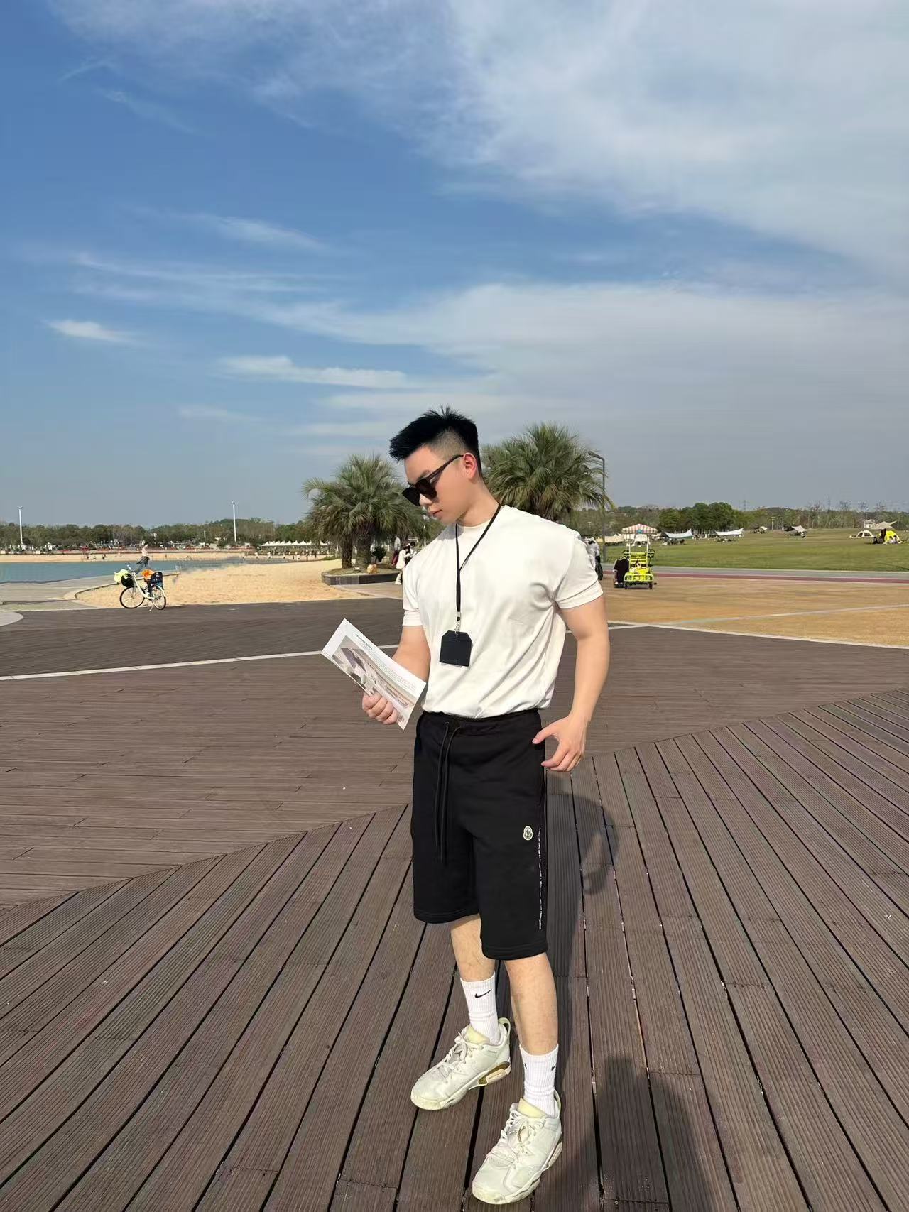 LuxluxHouse Best Quality Clothes Pants Moncler
