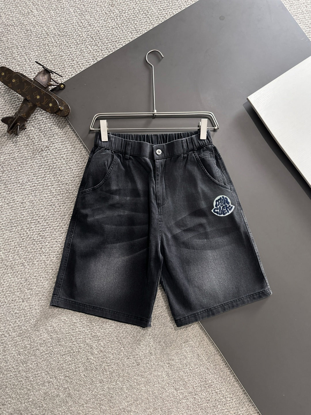 LuxluxHouse Best Quality Clothes Pants Moncler