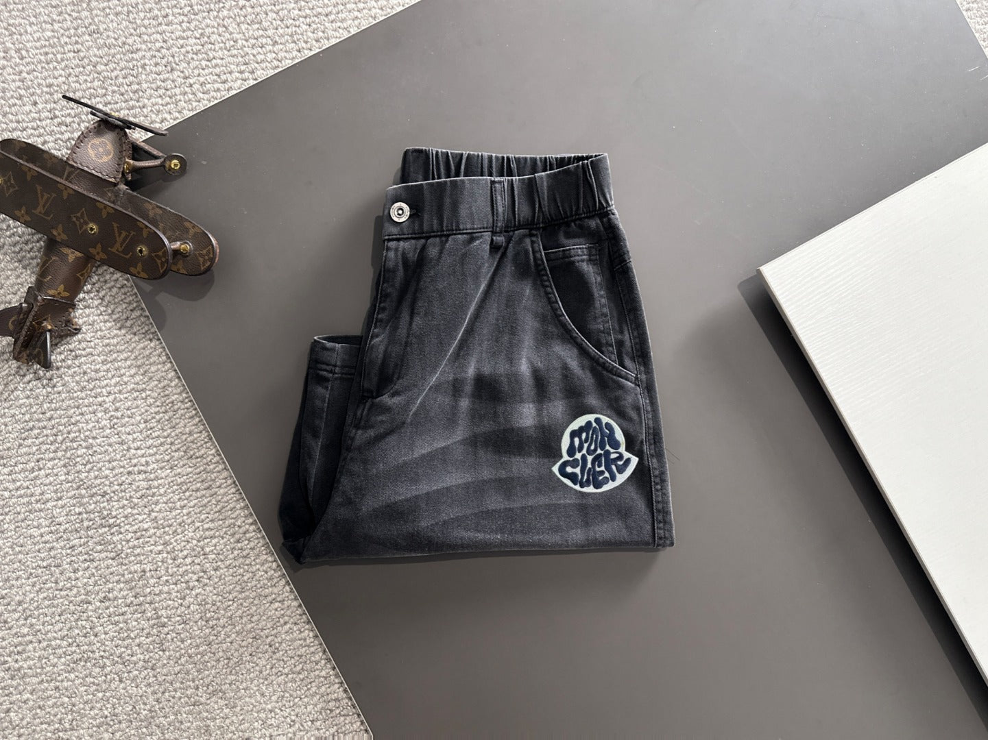 LuxluxHouse Best Quality Clothes Pants Moncler