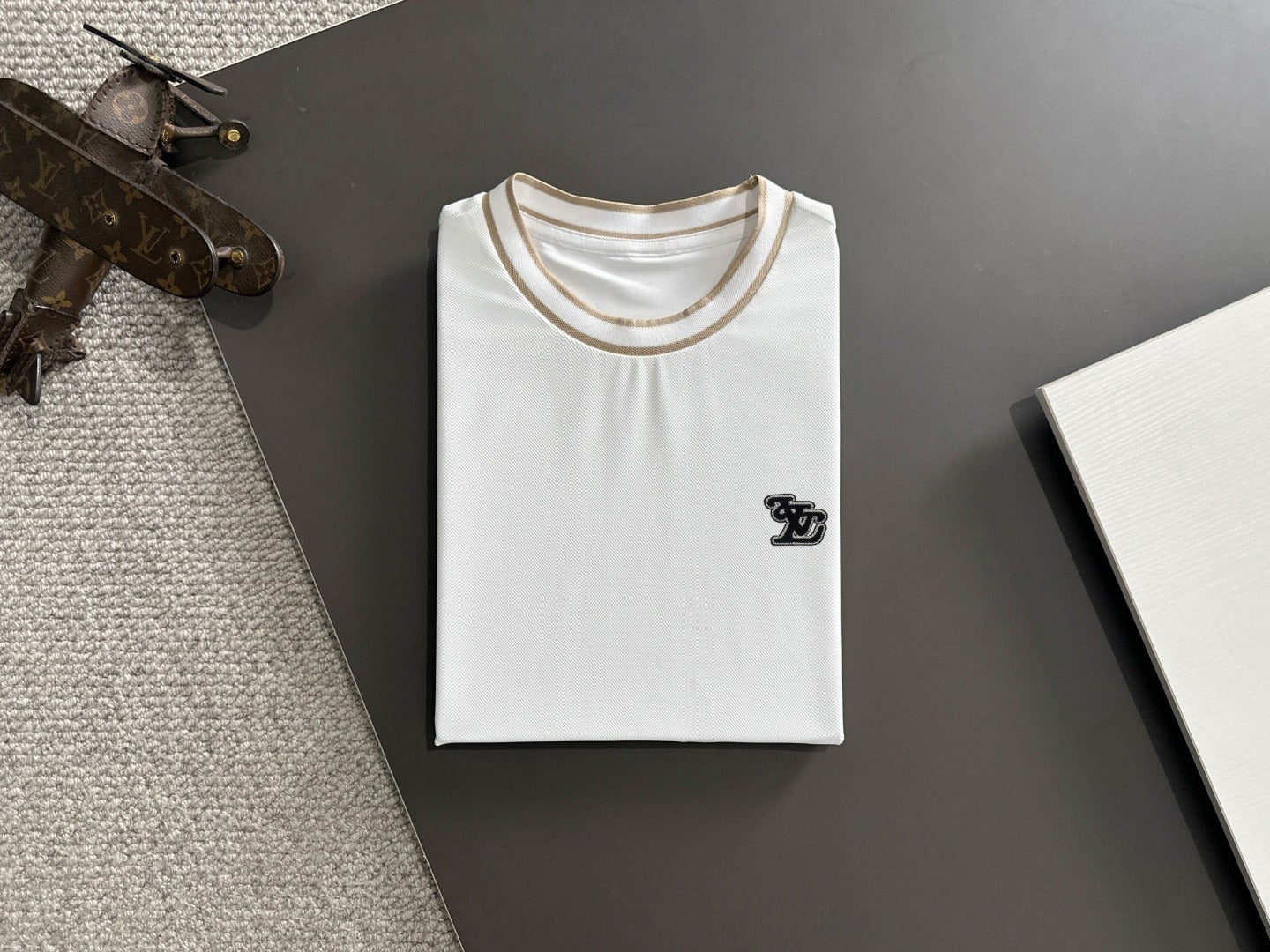 LuxluxHouse Best Quality Clothes T-shirt Louis Vuitton