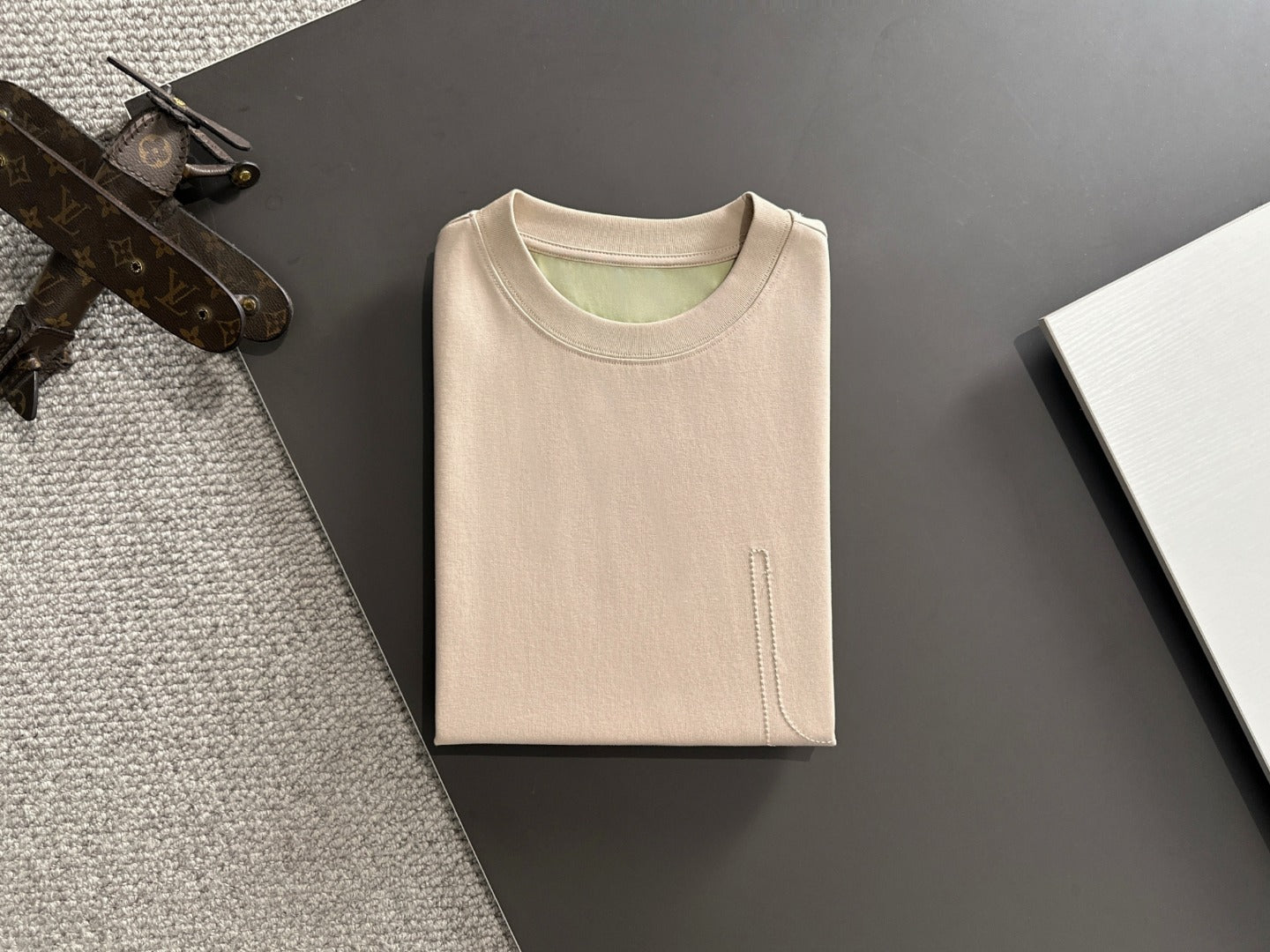 LuxluxHouse Best Quality Clothes T-shirt Louis Vuitton