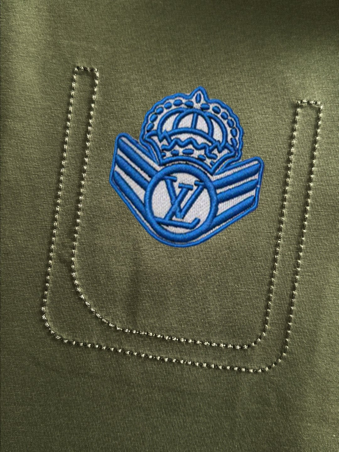 LuxluxHouse Best Quality Clothes T-shirt Louis Vuitton