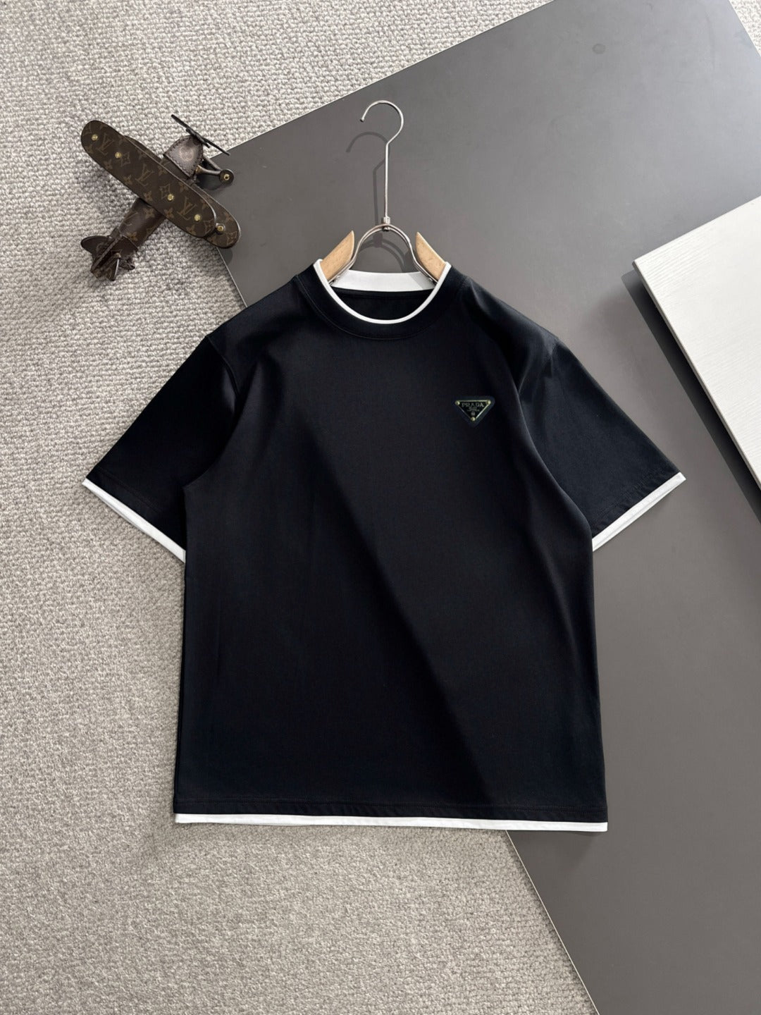 LuxluxHouse Best Quality Clothes T-shirt Prada