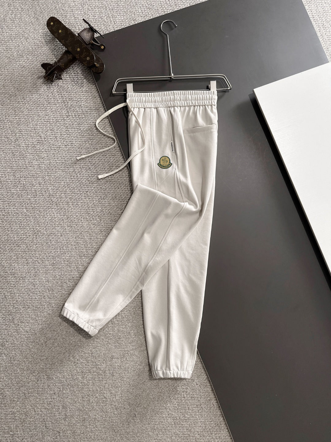 LuxluxHouse Best Quality Clothes Pants Moncler