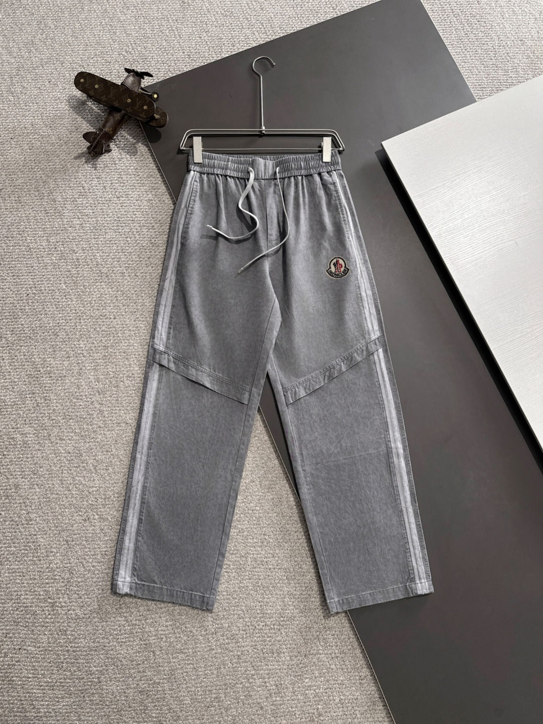 LuxluxHouse Best Quality Clothes Pants Moncler