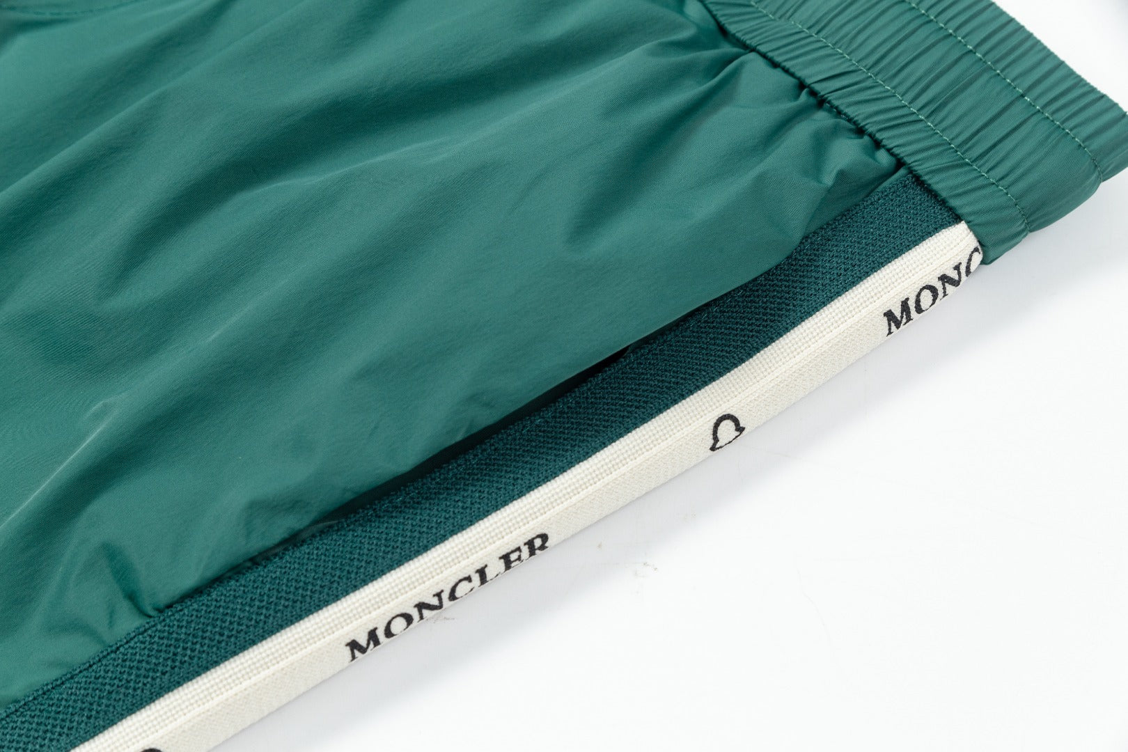 LuxluxHouse Best Quality Clothes Pants Moncler