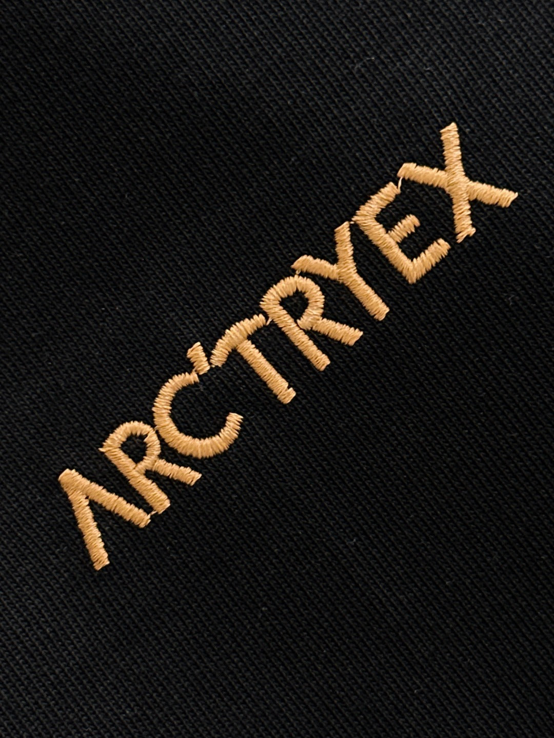 LuxluxHouse Best Quality Clothes T-shirt Arcteryx