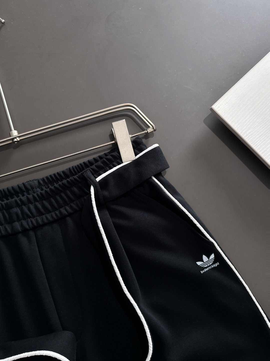 LuxluxHouse Best Quality Clothes Balenciaga Pants