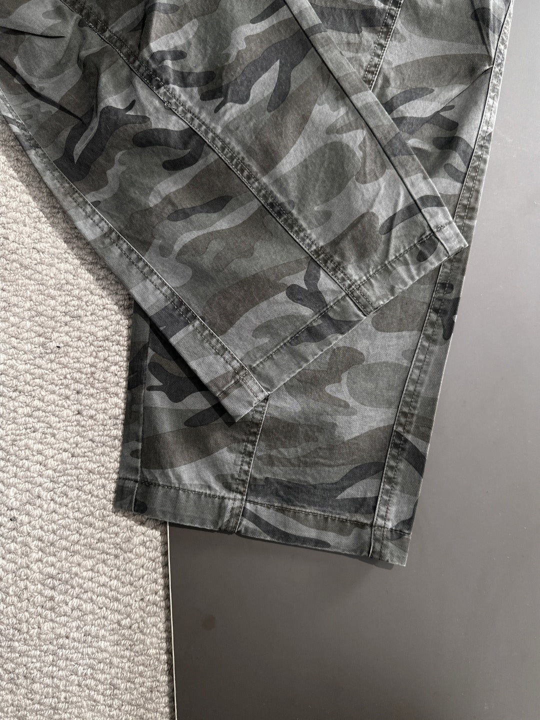 LuxluxHouse Best Quality Clothes Balenciaga Pants