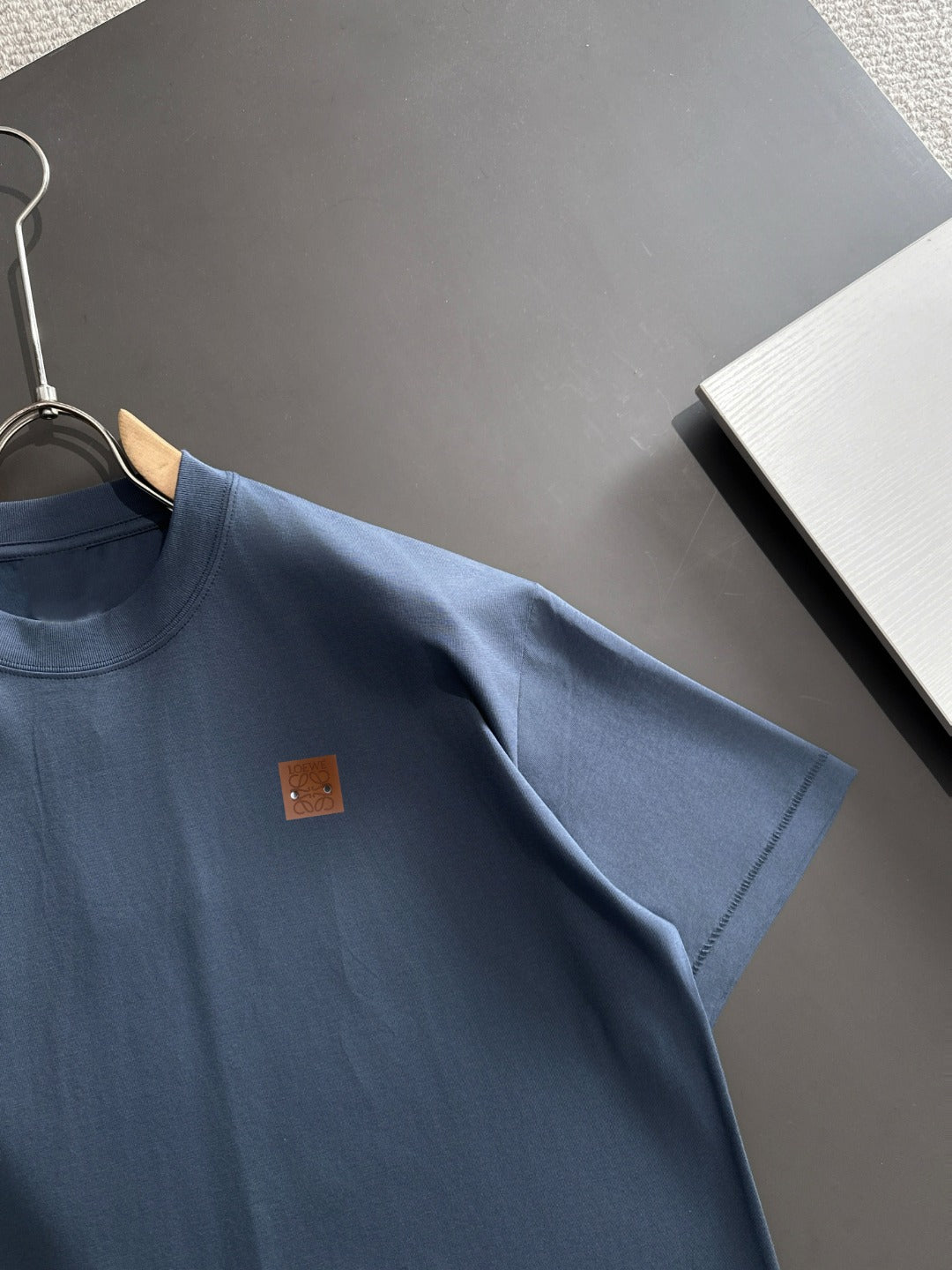 LuxluxHouse Best Quality Clothes T-shirt Loewe