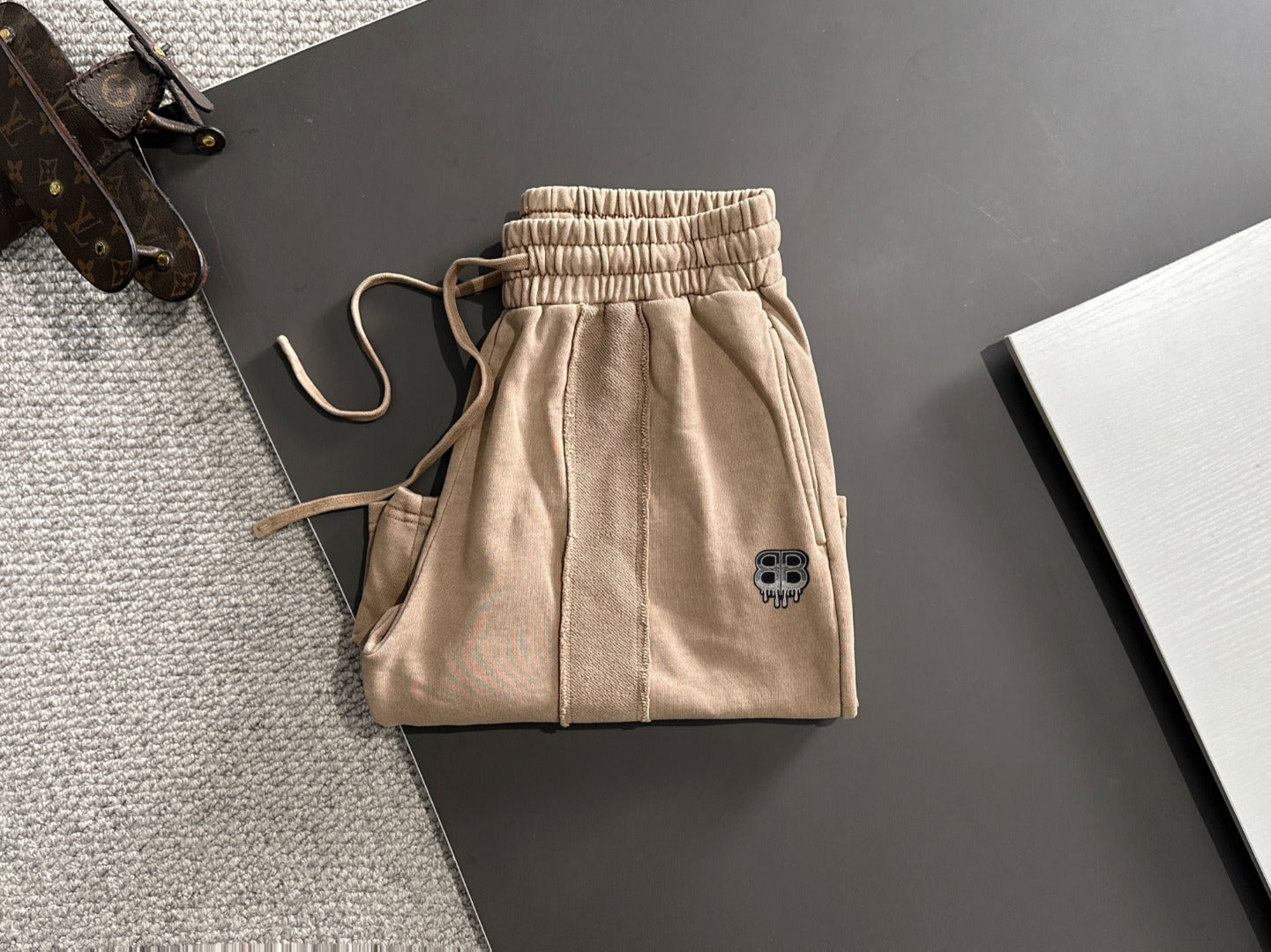 LuxluxHouse Best Quality Clothes Balenciaga Pants