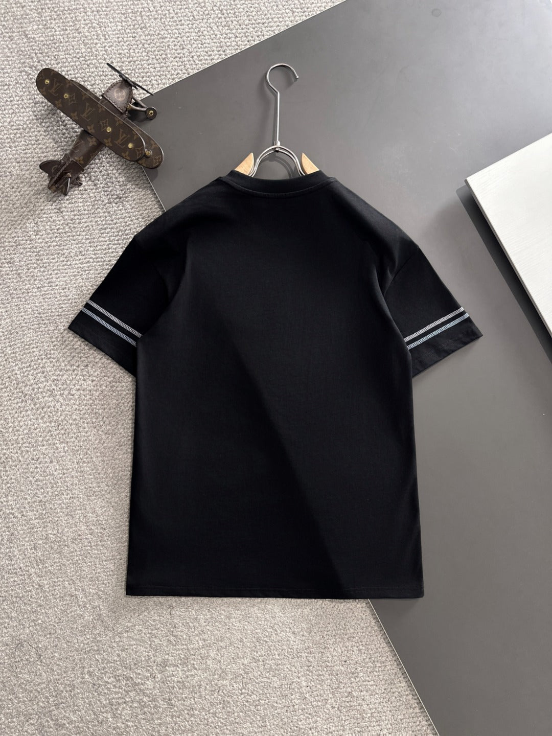 LuxluxHouse Best Quality Clothes T-shirt Arcteryx