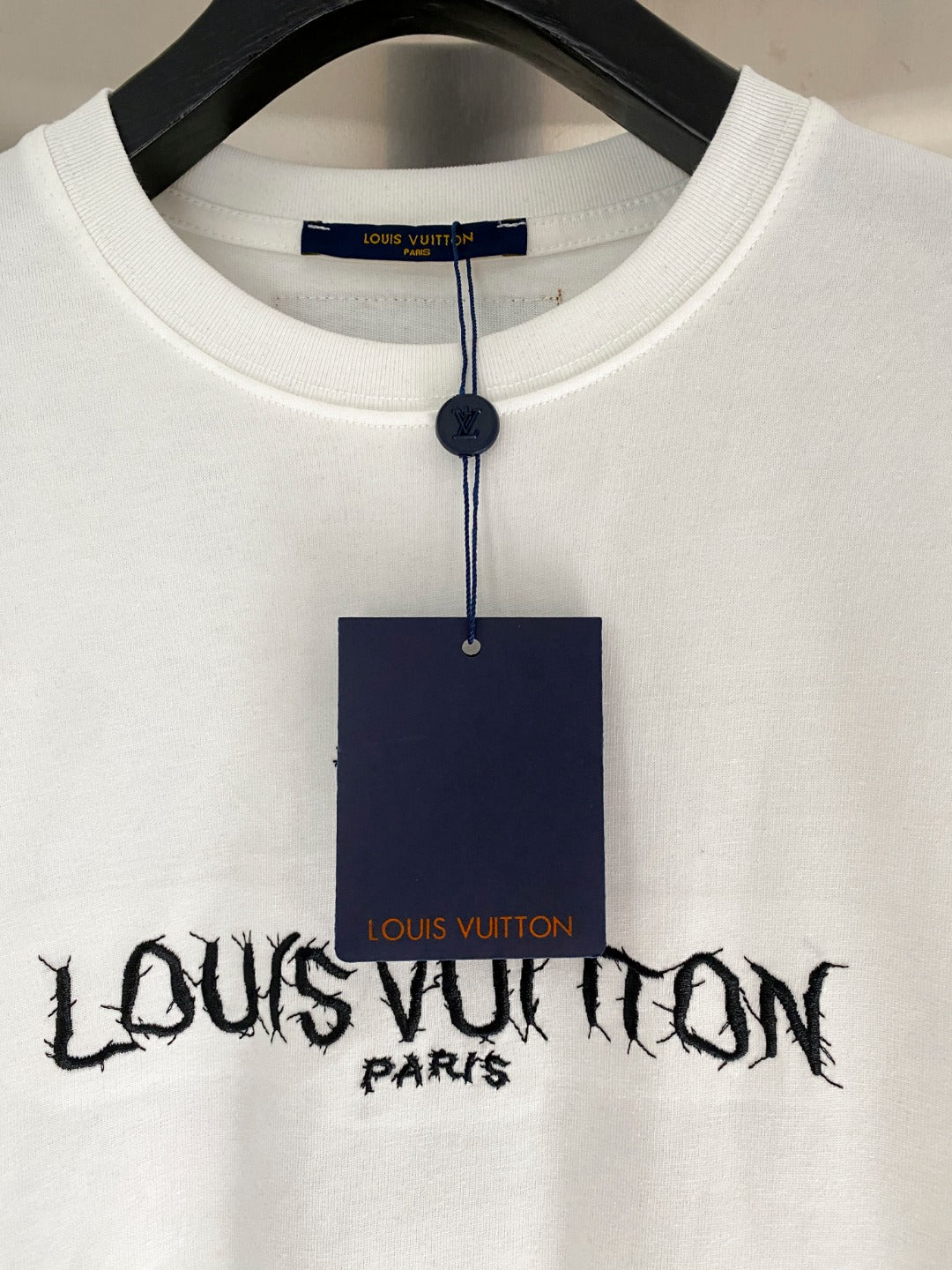 LuxluxHouse Best Quality Clothes T-shirt Louis Vuitton