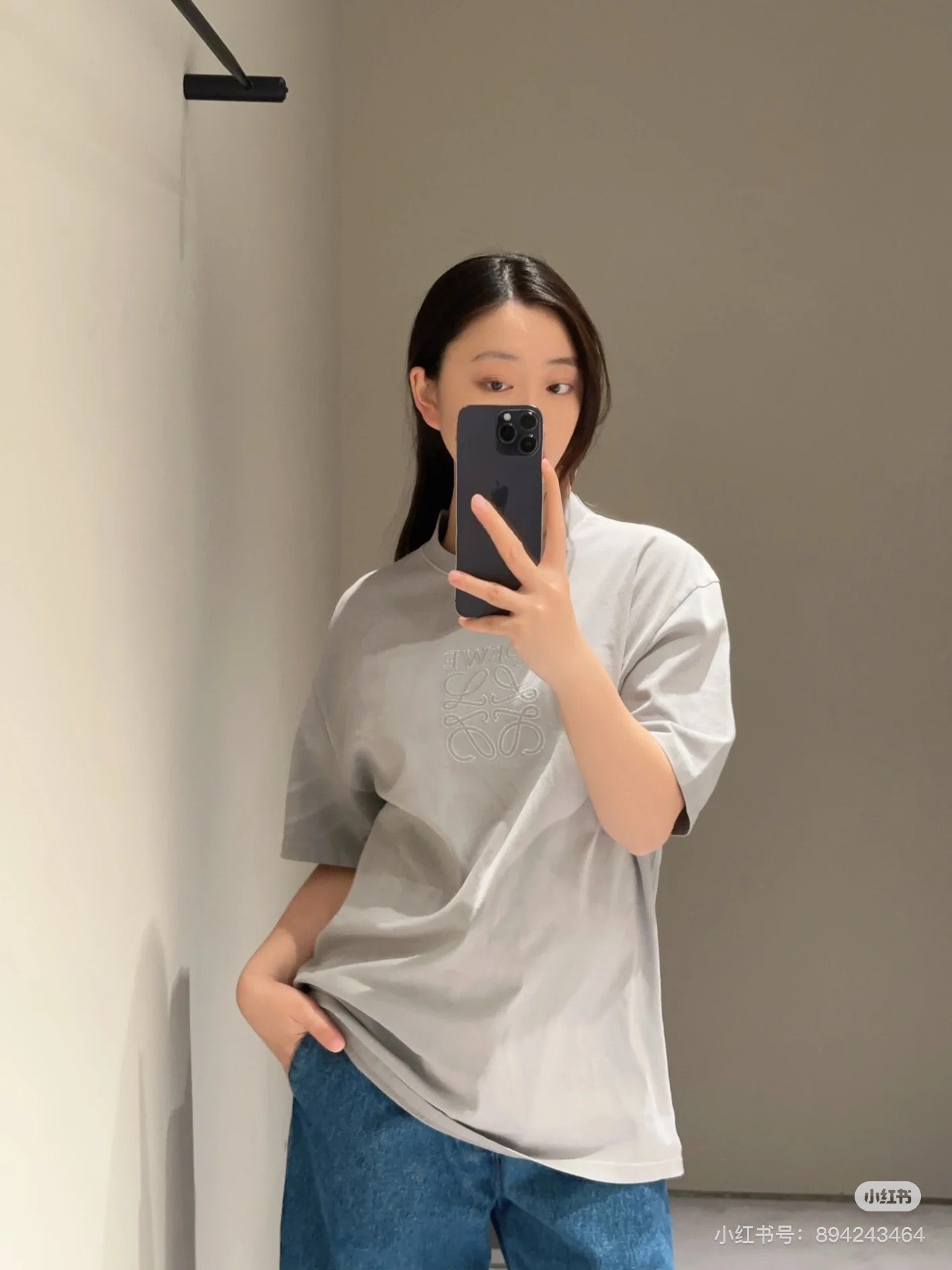 LuxluxHouse Best Quality Clothes T-shirt Loewe