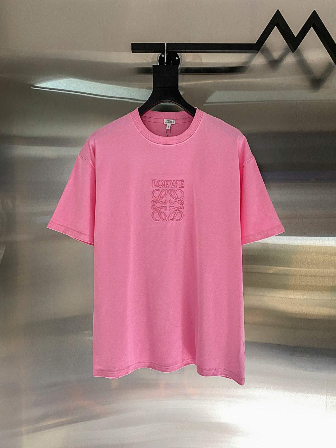 LuxluxHouse Best Quality Clothes T-shirt Loewe