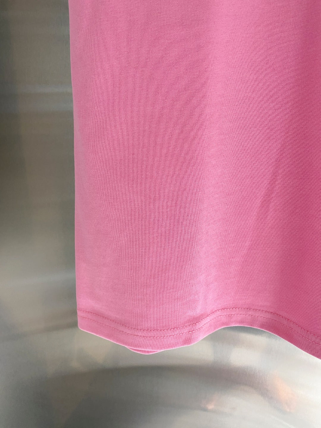 LuxluxHouse Best Quality Clothes T-shirt Loewe