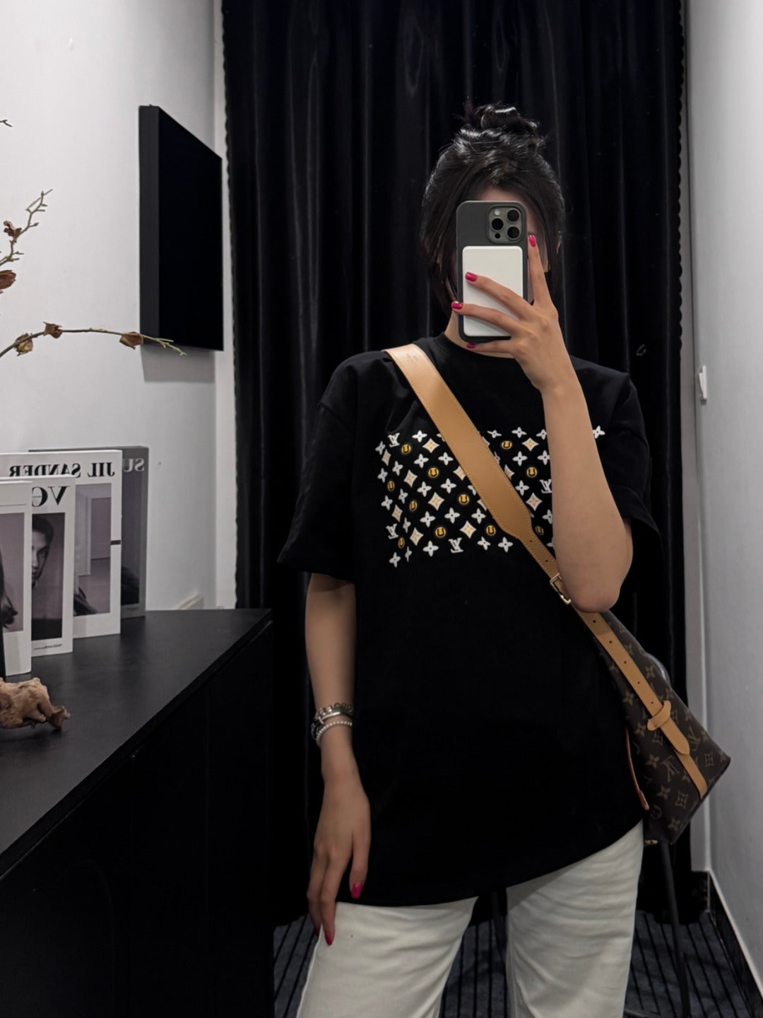 LuxluxHouse Best Quality Clothes T-shirt Louis Vuitton