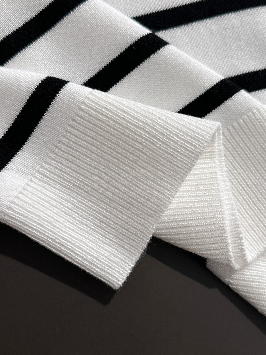 LuxluxHouse Best Quality Clothes T-shirt Moncler