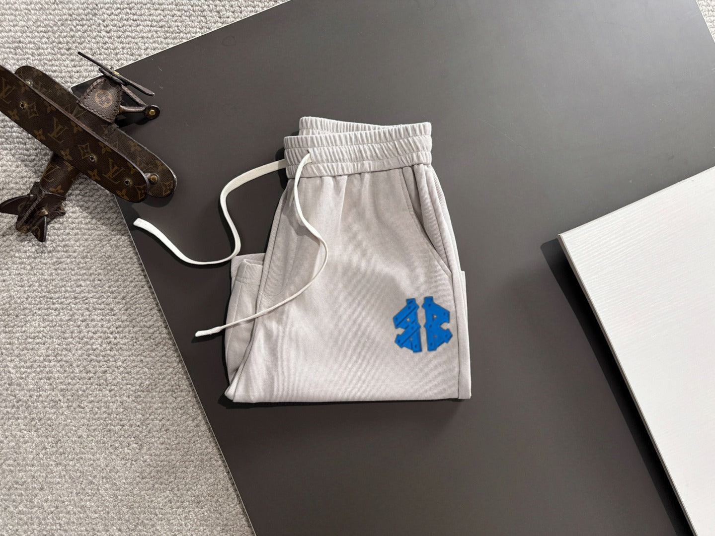 LuxluxHouse Best Quality Clothes Balenciaga Pants