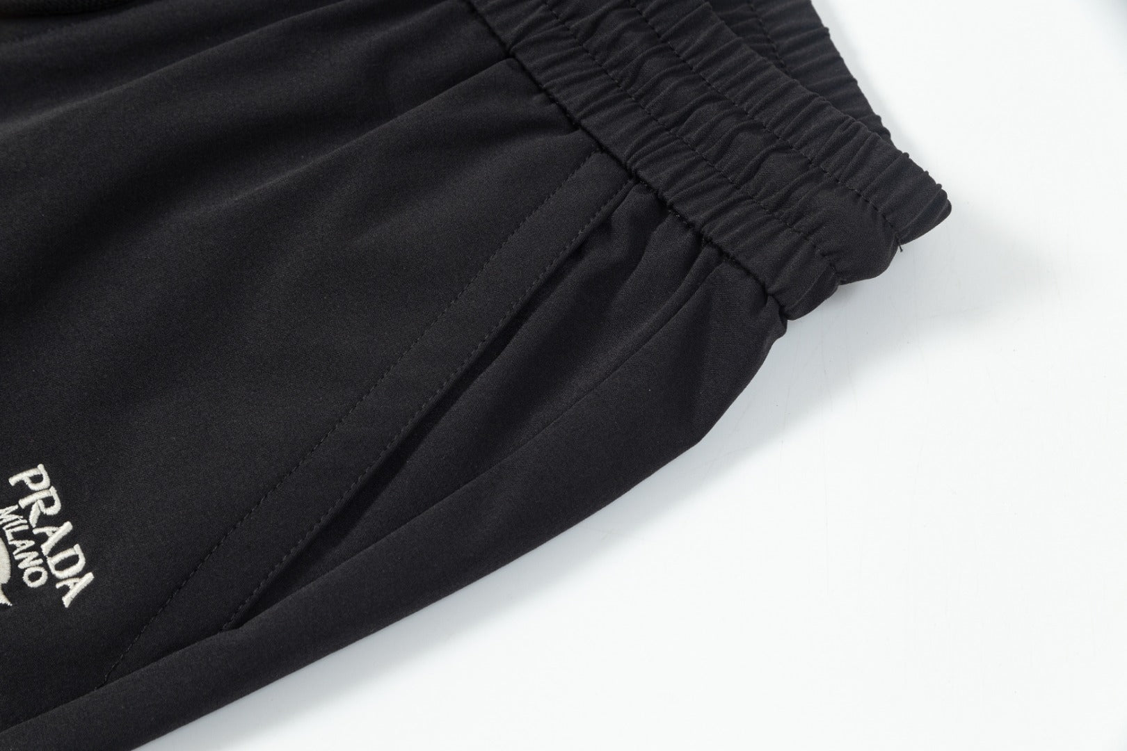 LuxluxHouse Best Quality Clothes Pants Prada