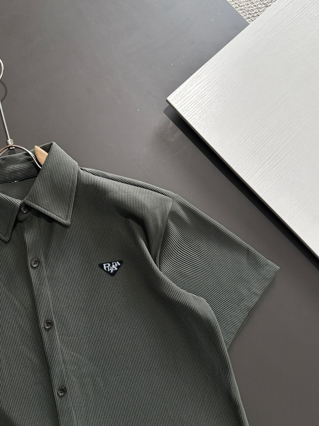 LuxluxHouse Best Quality Clothes Shirts&Polo Prada