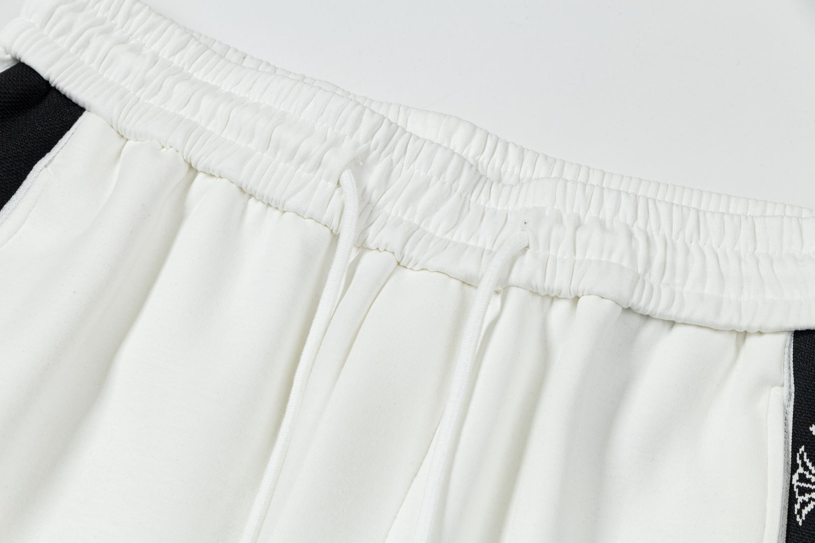 LuxluxHouse Best Quality Clothes Pants Chrome Hearts