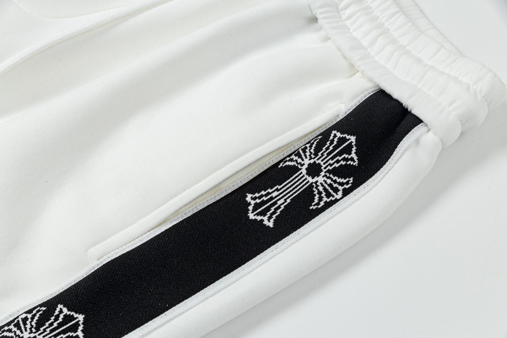 LuxluxHouse Best Quality Clothes Pants Chrome Hearts