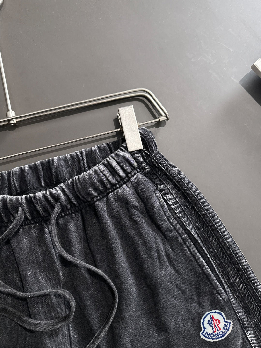 LuxluxHouse Best Quality Clothes Pants Moncler