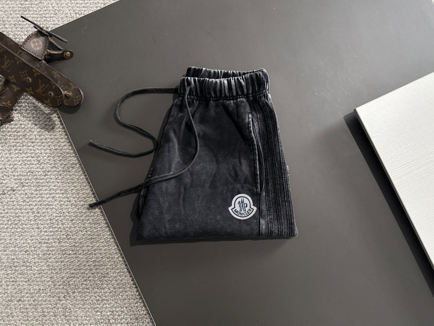 LuxluxHouse Best Quality Clothes Pants Moncler
