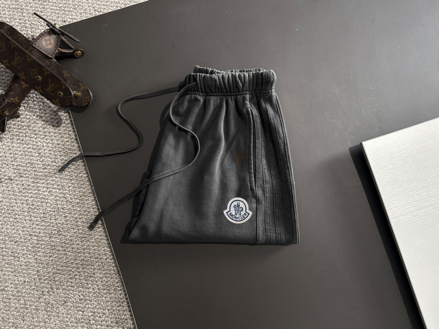 LuxluxHouse Best Quality Clothes Pants Moncler