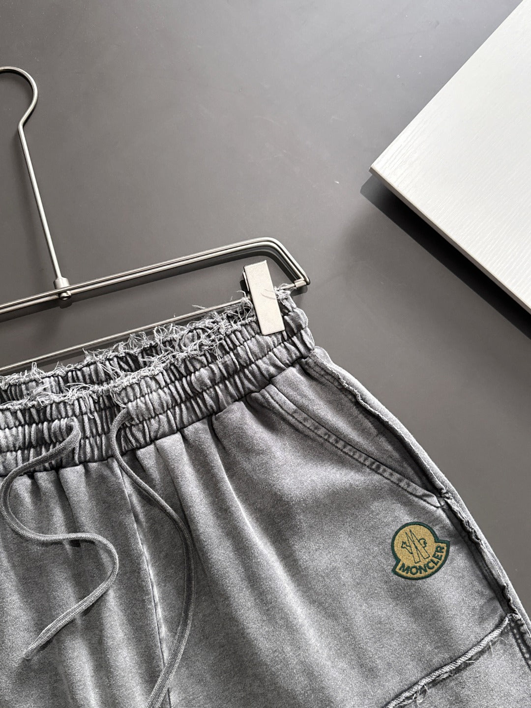 LuxluxHouse Best Quality Clothes Pants Moncler