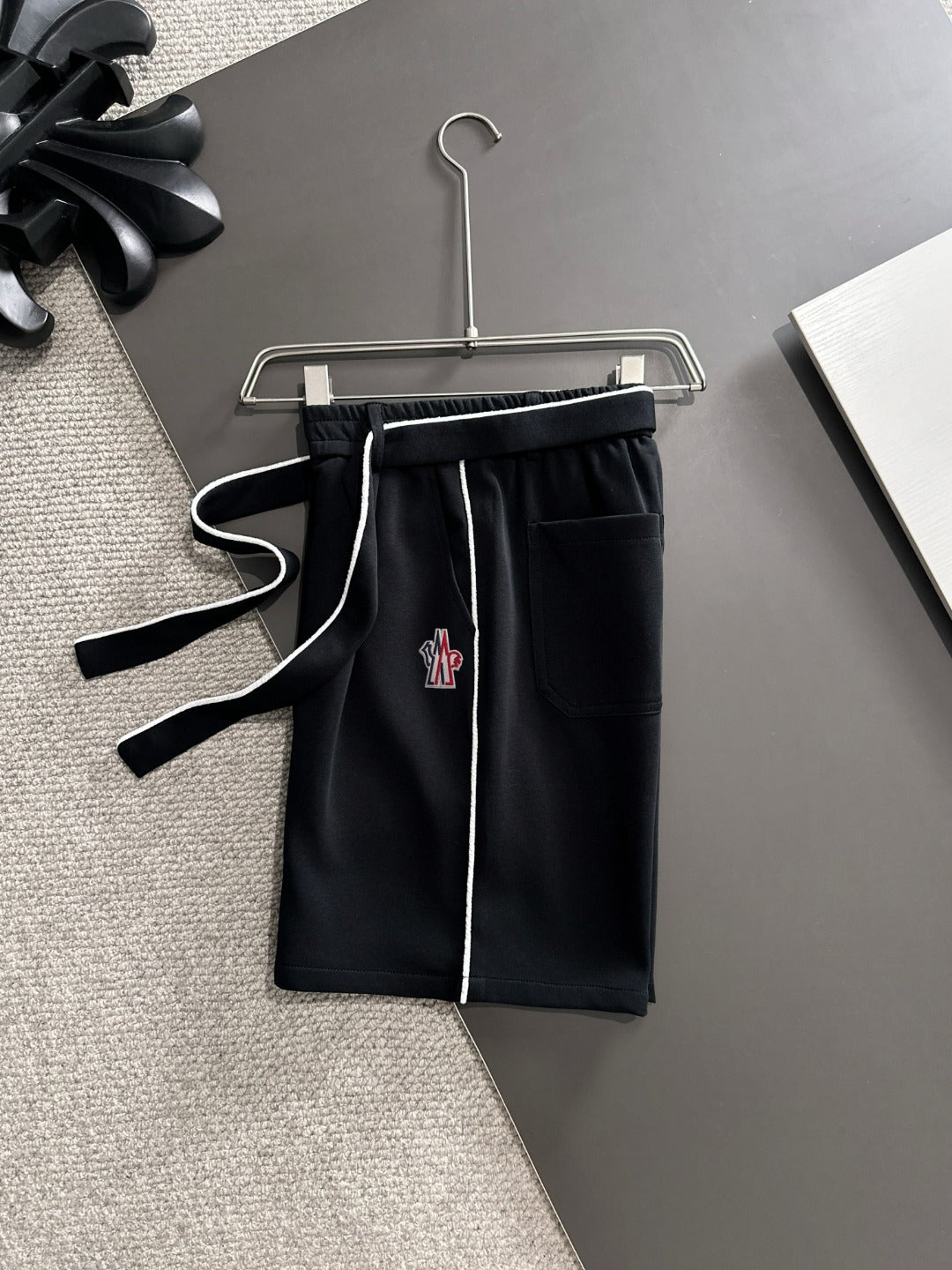 LuxluxHouse Best Quality Clothes Pants Moncler