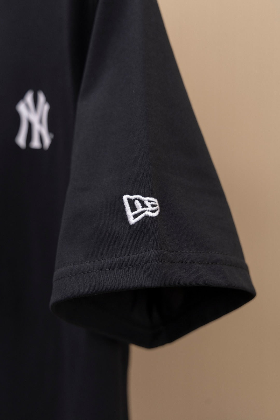 LuxluxHouse Best Quality Clothes The North Face & MLB T-shirt