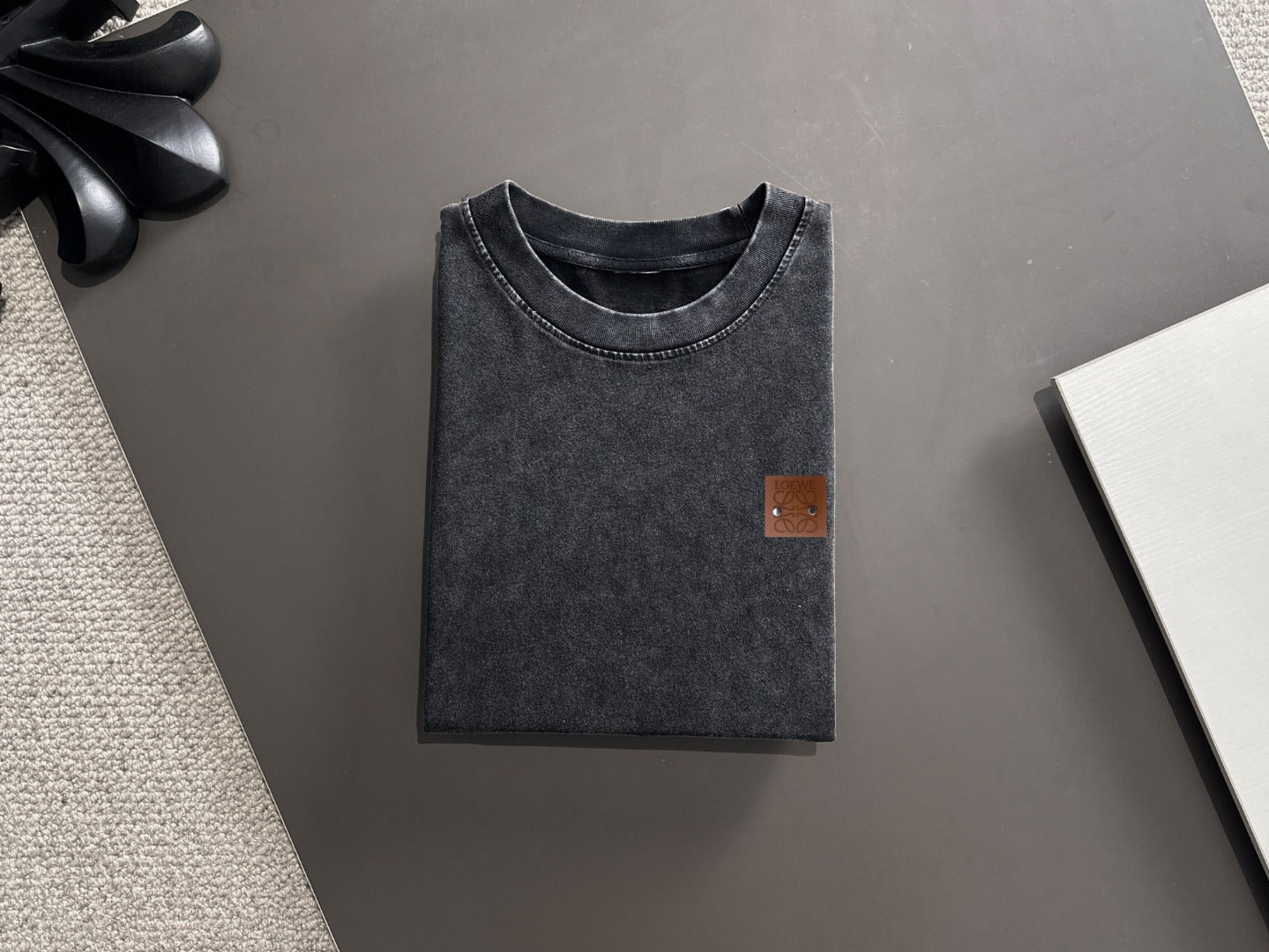 LuxluxHouse Best Quality Clothes T-shirt Loewe