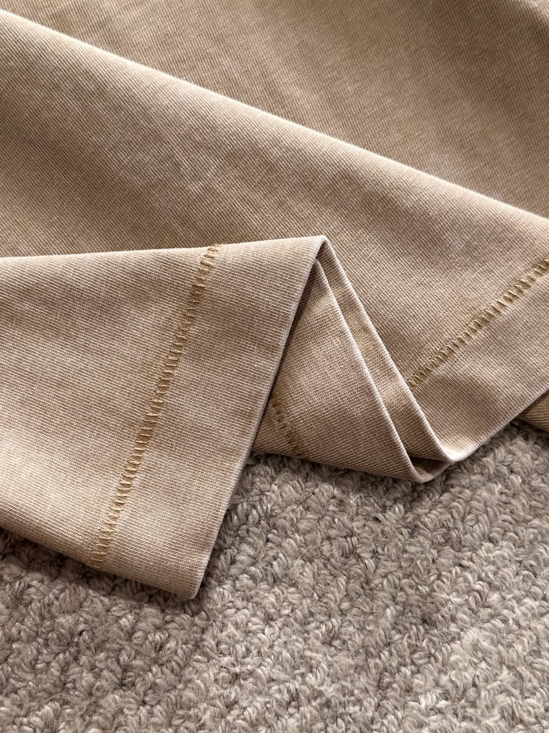 LuxluxHouse Best Quality Clothes T-shirt Loewe
