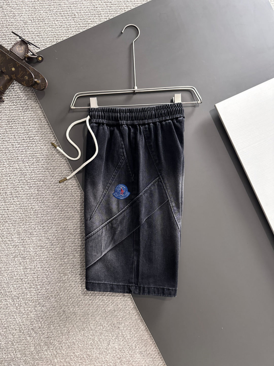 LuxluxHouse Best Quality Clothes Pants Moncler