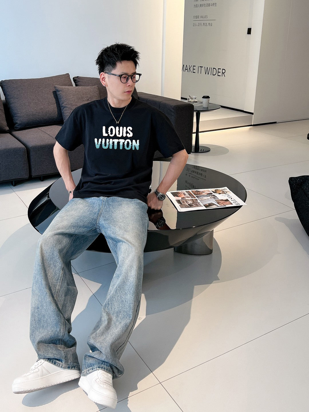 LuxluxHouse Best Quality Clothes T-shirt Louis Vuitton