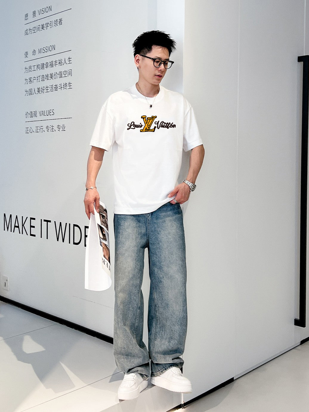 LuxluxHouse Best Quality Clothes T-shirt Louis Vuitton