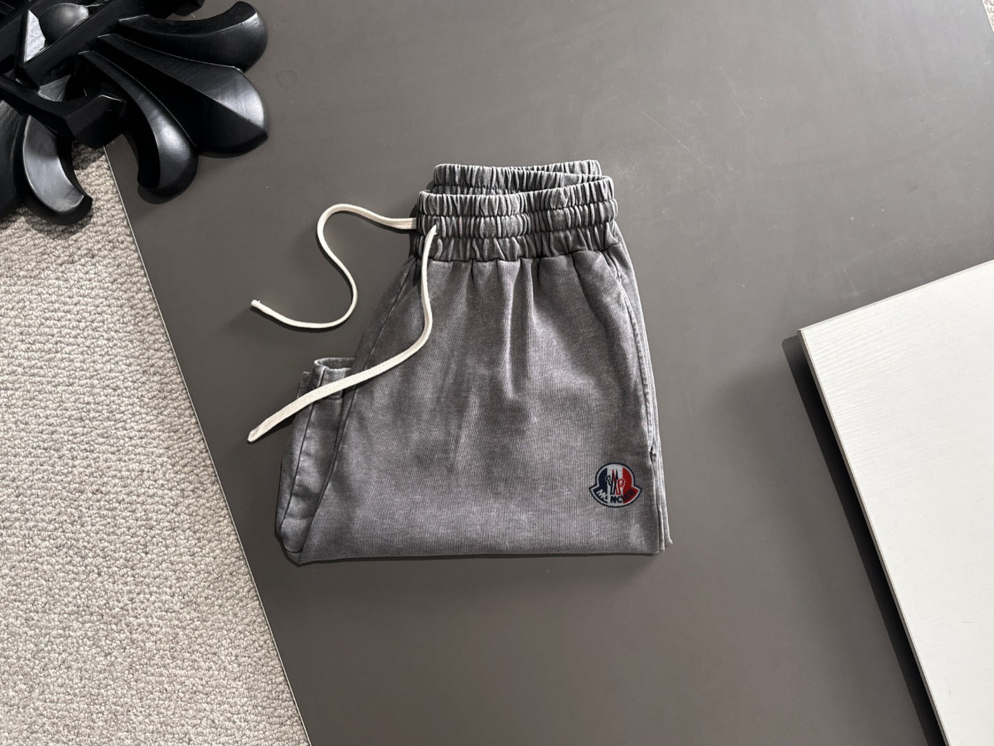 LuxluxHouse Best Quality Clothes Pants Moncler