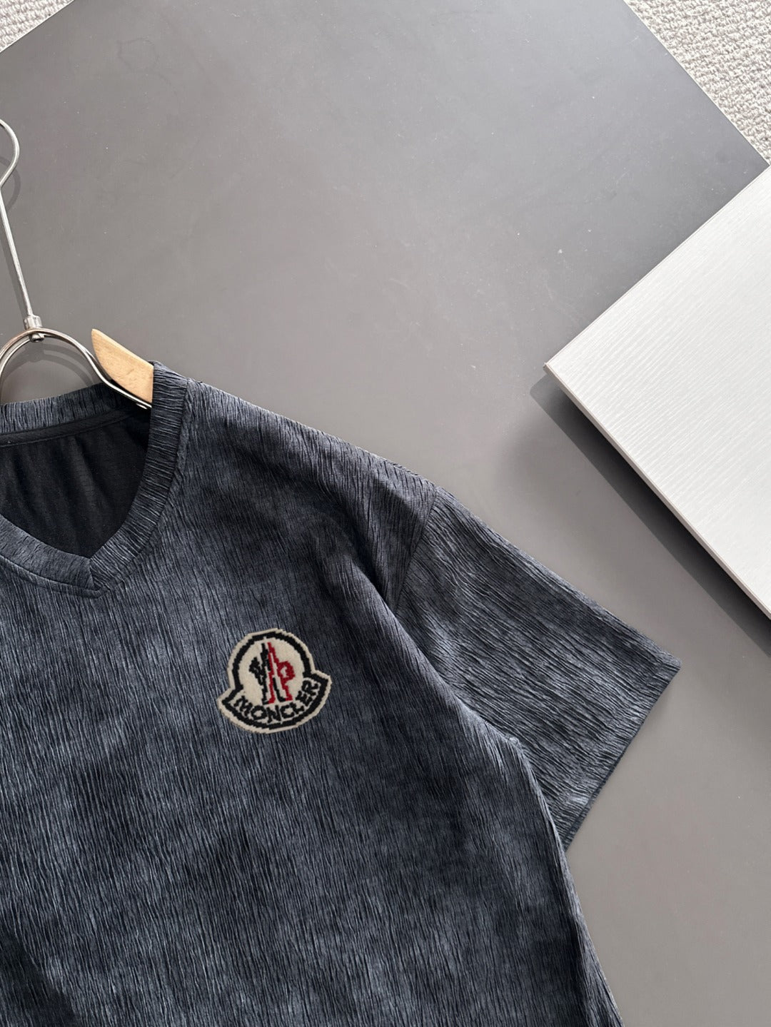 LuxluxHouse Best Quality Clothes T-shirt Moncler